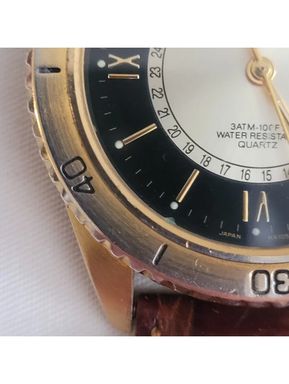 Halston Heritage halston quartz